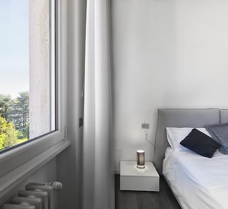 Suite Vogue Luce Voghera Exterior foto