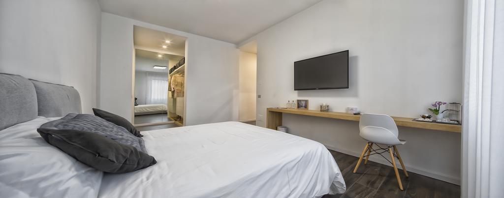 Suite Vogue Luce Voghera Exterior foto